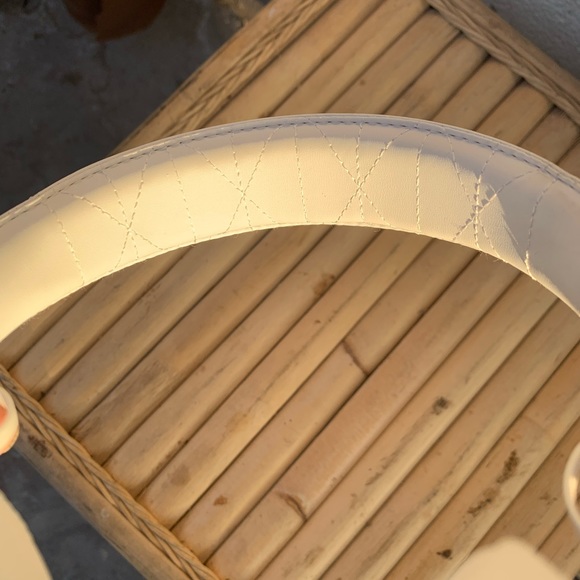 JLab Bluetooth Heaphones - Picture 9 of 9